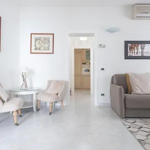 Ca Del Mar Luxury Apartment