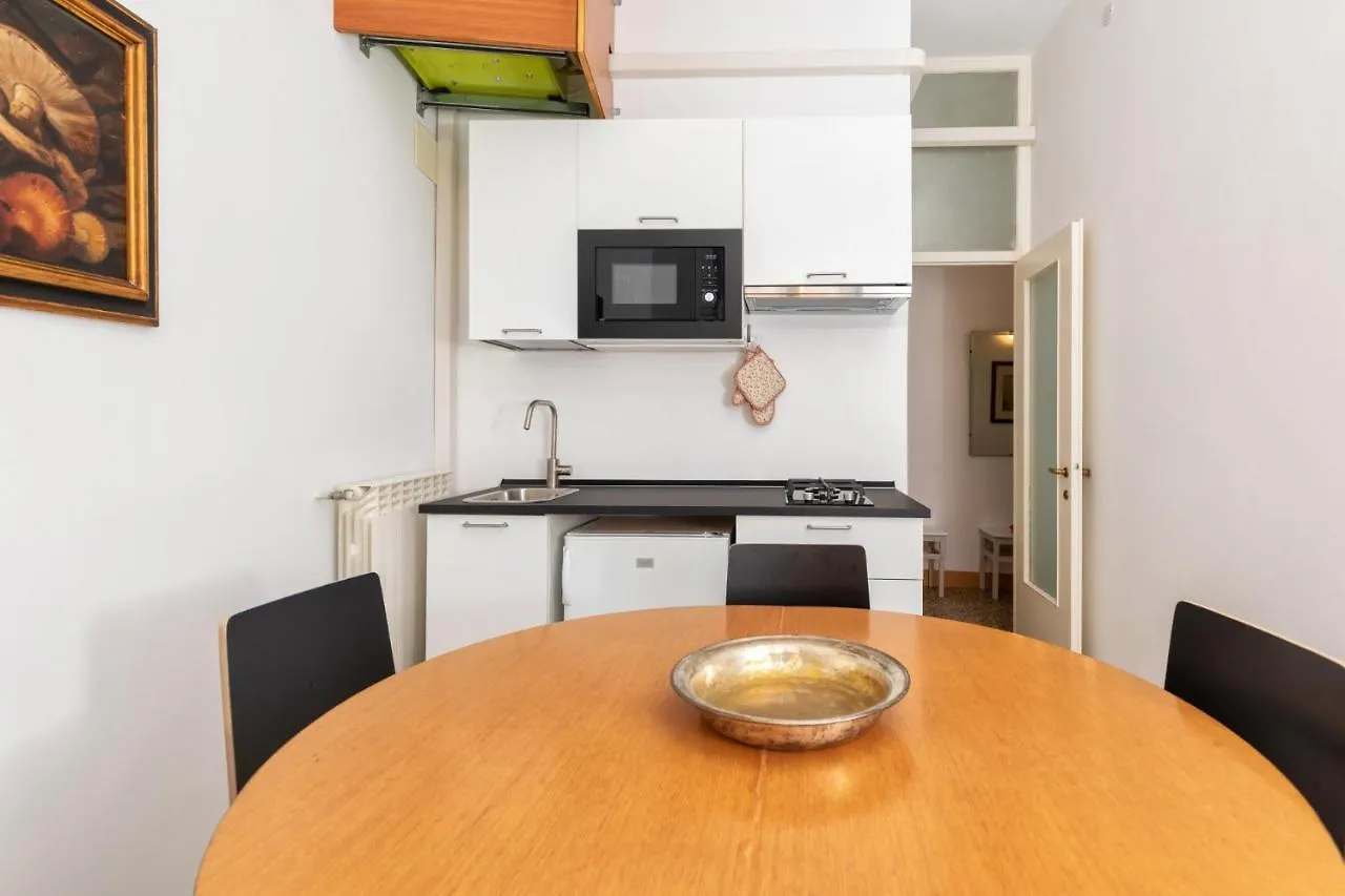 S04-San Pantalon Apartment Venice