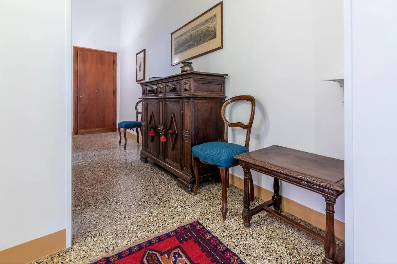 S04-San Pantalon Apartment Venice